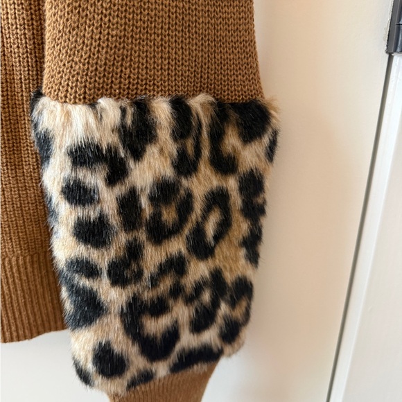 MICHAEL Michael Kors Camel Crewneck Sweater with Leopard Cuffs - Picture 5 of 5